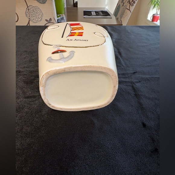 Rare Vintage Ceramic Liquor Decanter - Picture 5 of 8